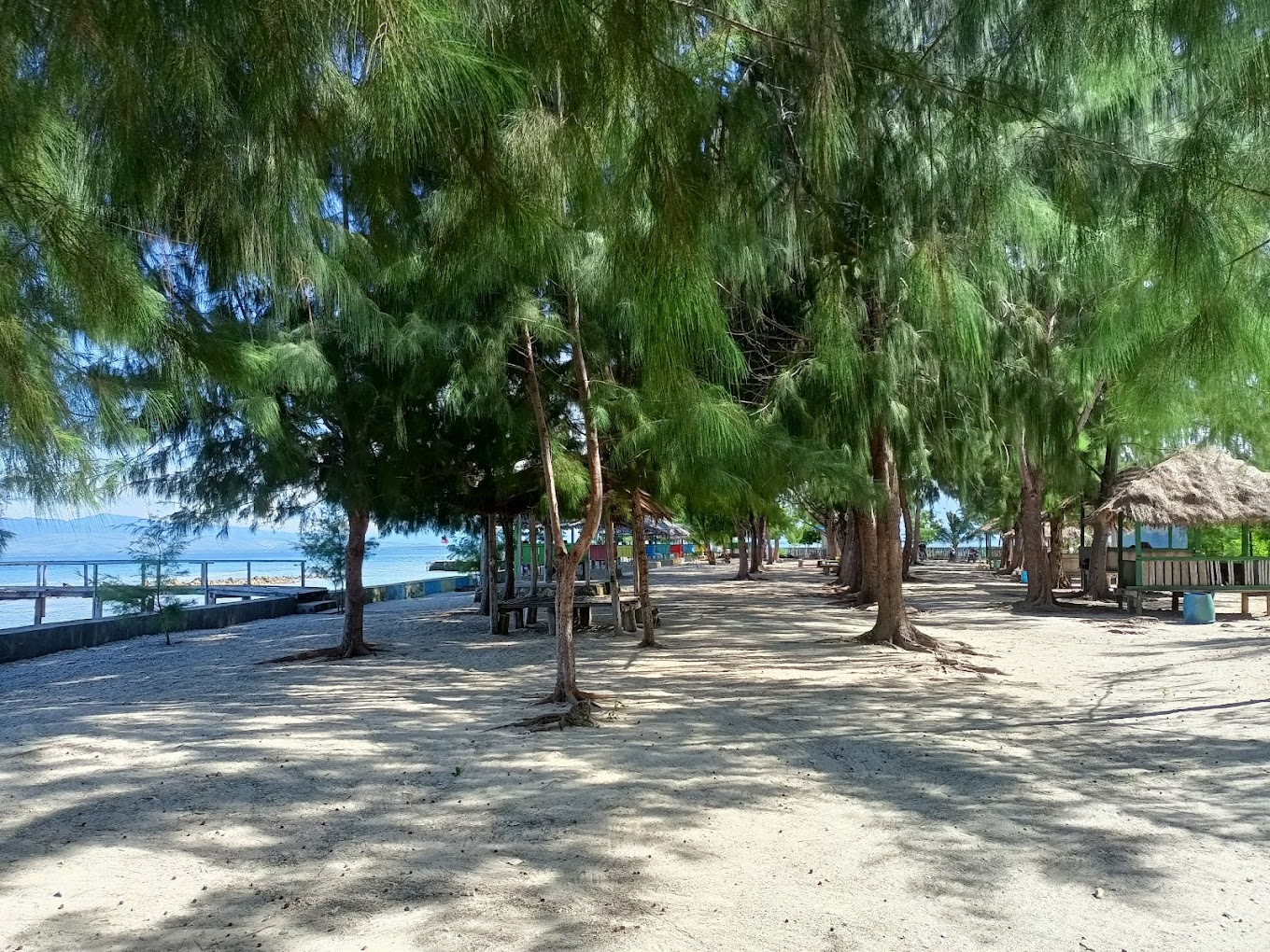 Pantai laraba